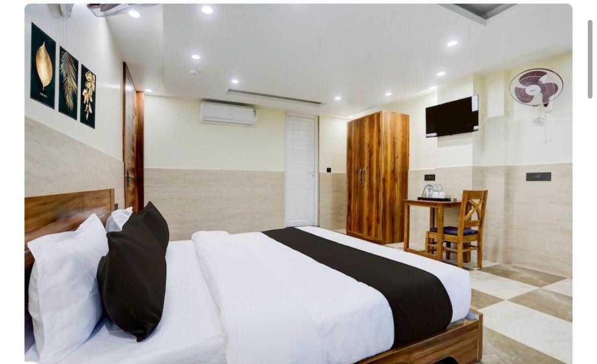 Hotel Elite Inn Dehradún Kültér fotó